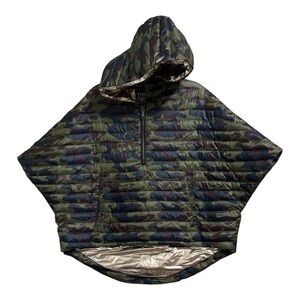 Think Royln Puffer Poncho Womens Medium XS/sm Green Camo Gorpcore Streetwear